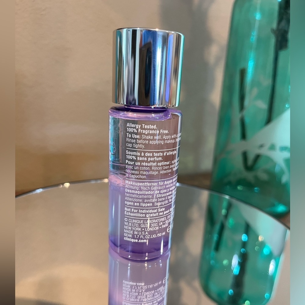 Clinique Take The Day Off makeup remover, NEW! - Picture 2 of 2